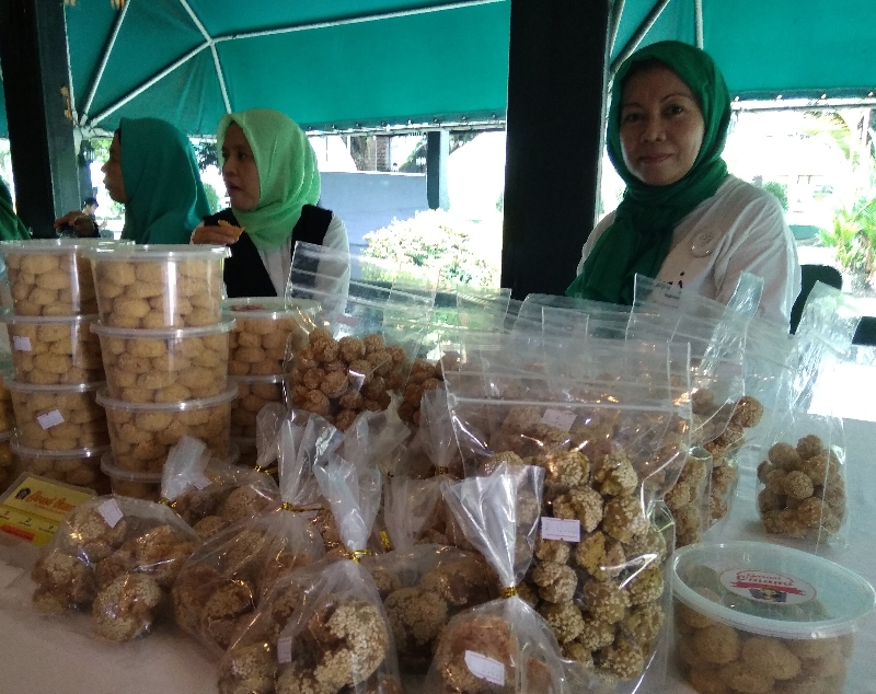 Dari Butik Hingga Cookies,  Ratna Bangun Bisnis di Garasi